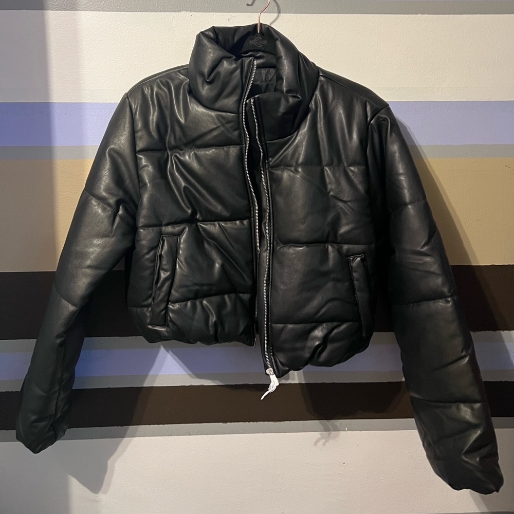 FASHION NOVA faux leather cropped jacket